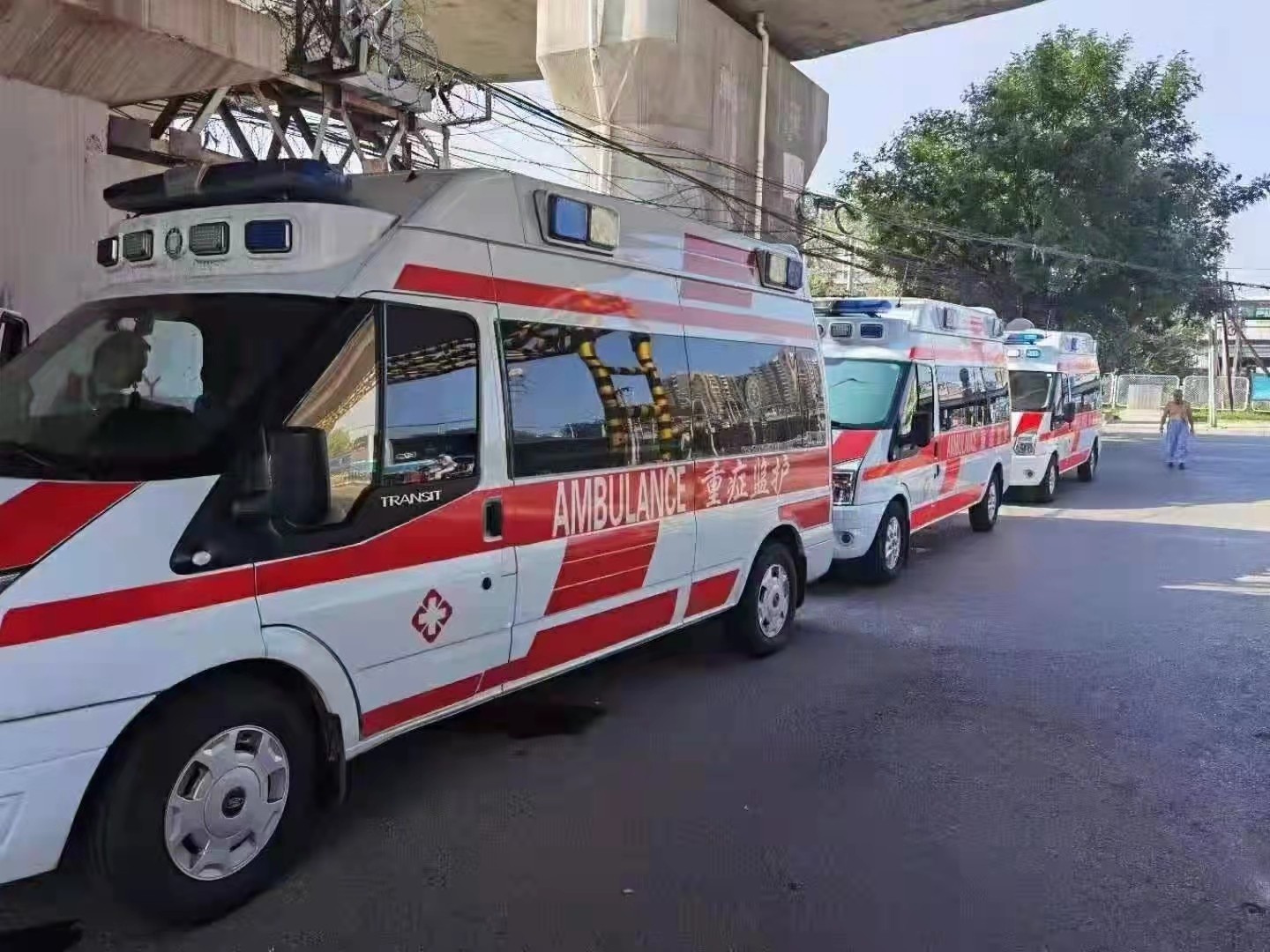 旬阳市救护车出租